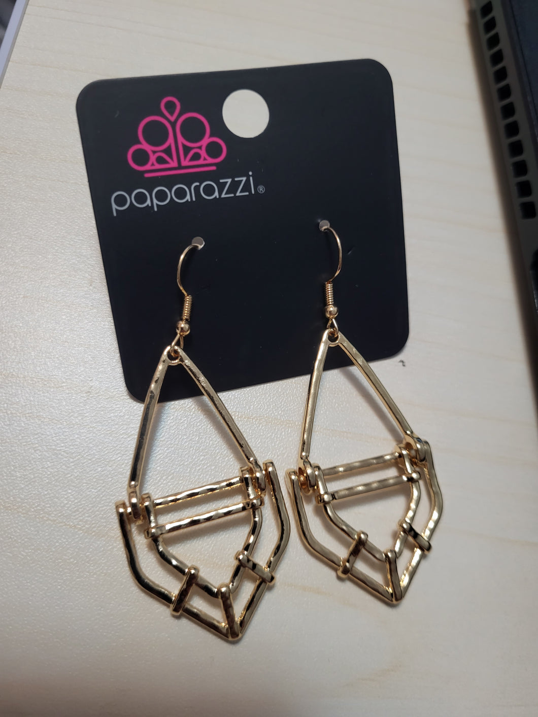 Paparazzi Earrings - Paparazzi Artisan Apparatus Gold Earrings | CarasShop